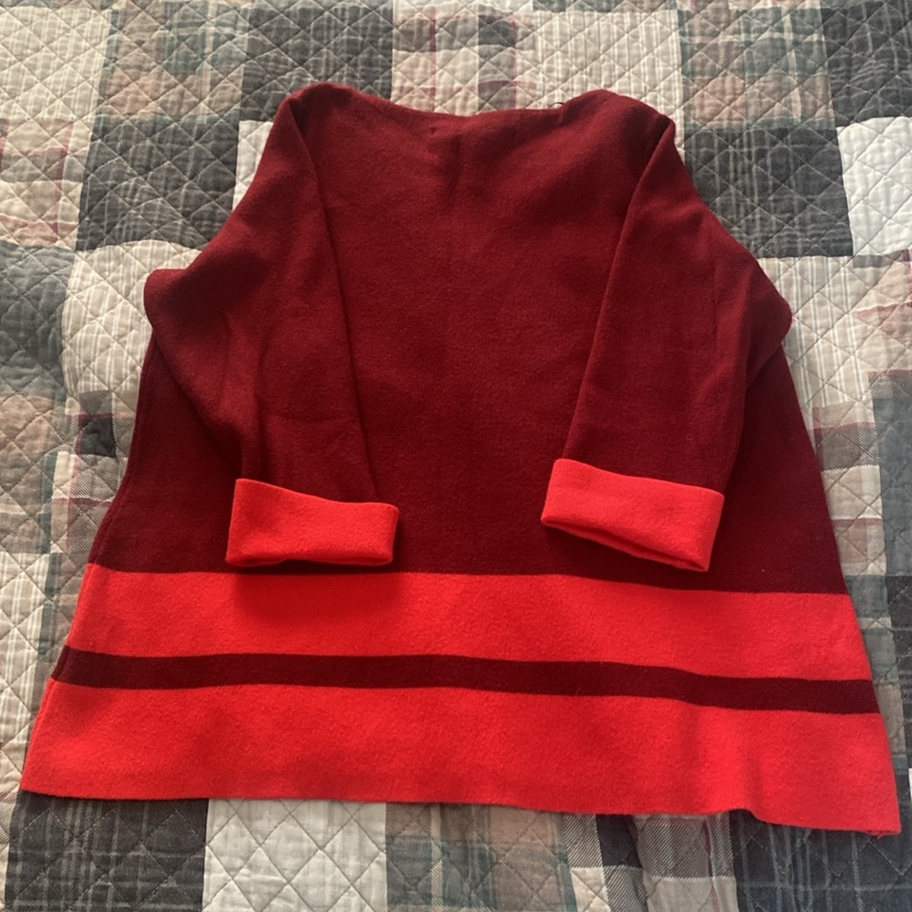 Max Studio Sweater - Picture 3 of 3